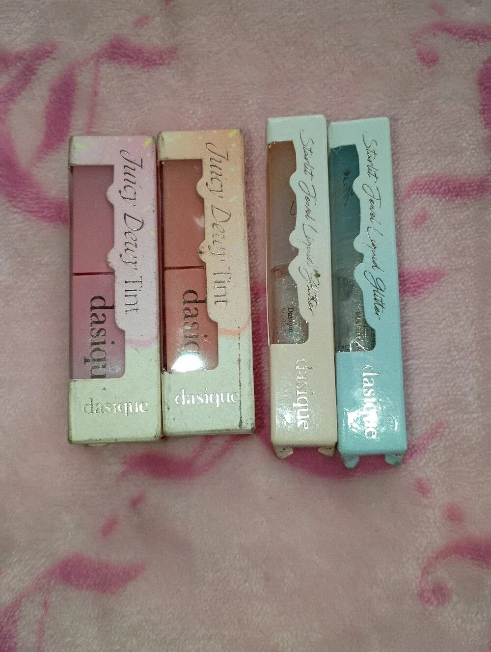 BNIB Clinique/Dasique Bundle